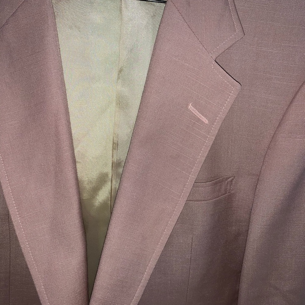 Men’s Sports Coat or Womans Dress